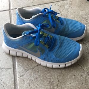 Youth Nike Free Run 3